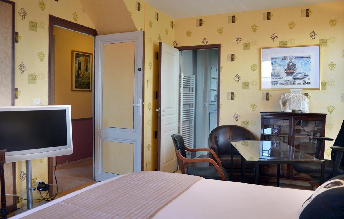 Bed and Breakfast Avenue De La Gare Riscle Zewnętrze zdjęcie